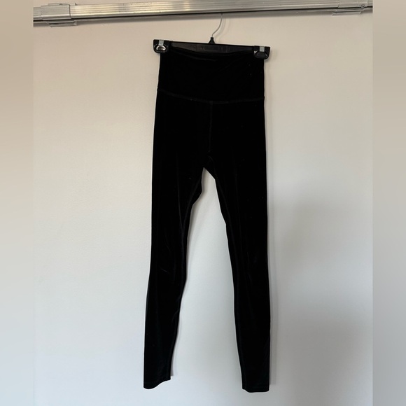Beyond Yoga High Waisted Full Length Black Velvet Leggings - Picture 4 of 4